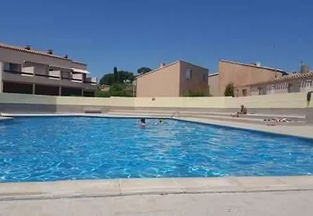 Maisonnette Tout Confort. * Agde